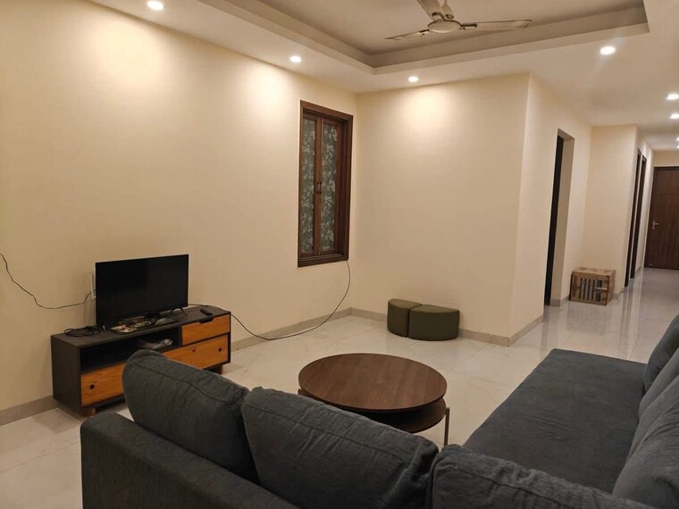 Living Room, freedom fighters enclave 1 Bedroom 650 Sq.Ft. Apartment In Freedom Fighters Enclave Delhi 9705161