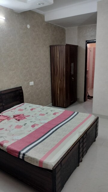 Bedroom in 2 BHK Apartment at Surya Towers Zirakpur, Lohgarh – for Rent