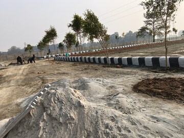  Plot – Exterior View View at Gosainganj - for Sale