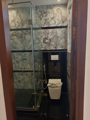 Bathroom in 4 BHK Builder Floor at Unitech Nirvana Country Aspen Greens, Sector 50 – for Sale