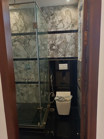 Bathroom in 4 BHK Builder Floor at Unitech Nirvana Country Aspen Greens, Sector 50 – for Sale