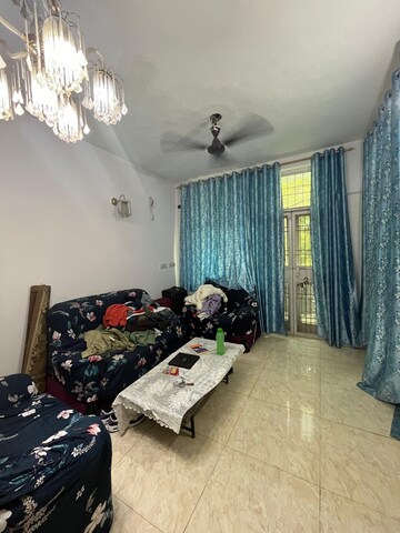 Living Room in 2 BHK Builder Floor at Saket – for Rent