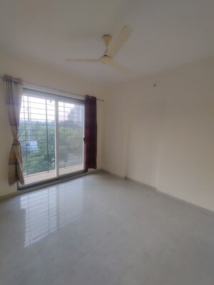 1 BHK Apartment For Rent in KM Horizon Flora, Ghodbunder Road