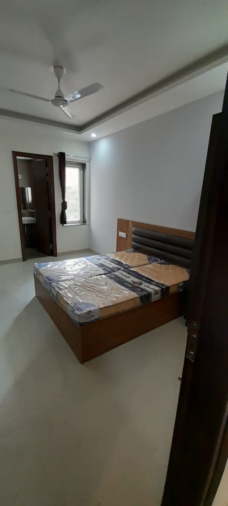 Bedroom, sector 4 1 Bedroom 699 Sq.Ft. Independent House In Sector 4 Gurgaon 9705225