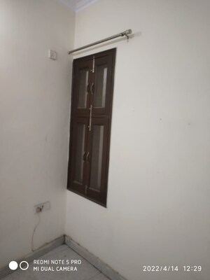 Room in 1 BHK Independent House at Sector 4 – for Rent