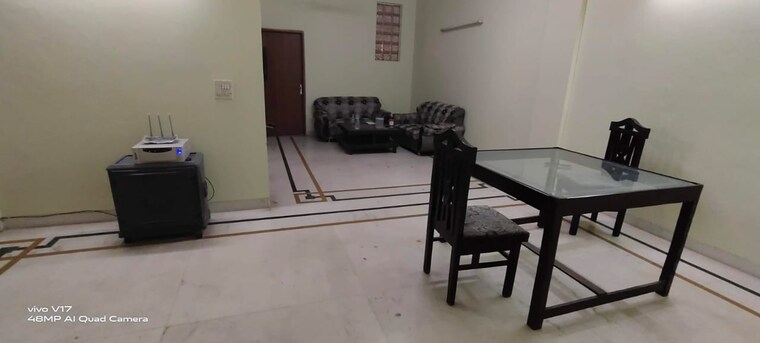 Gym, sector 4 1 Bedroom 729 Sq.Ft. Independent House In Sector 4 Gurgaon 9705241