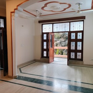 2.5 BHK Villa For Rent in Sector 23