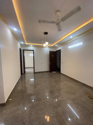 2 BHK Builder Floor For Rent in Saket