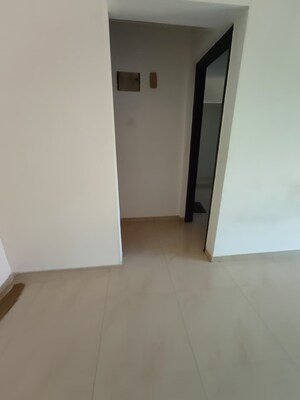 Room in 1 BHK Apartment at Puraniks Tokyo Bay, Kasarvadavali – for Rent