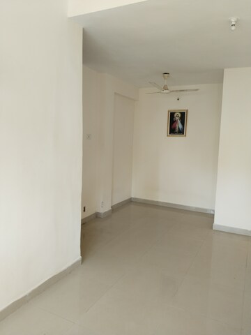 Room in 1 BHK Apartment at Seraulim – for Sale