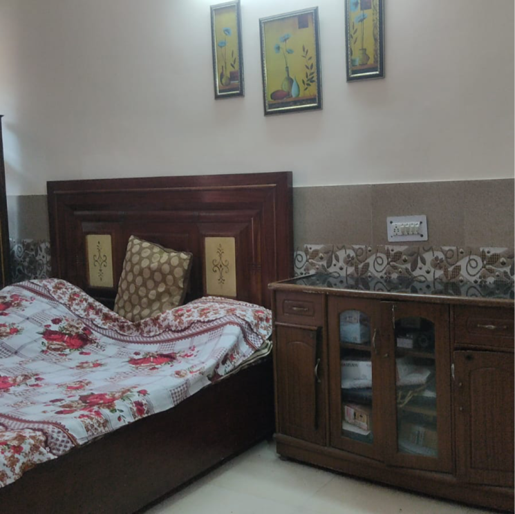 Bedroom, sector 22 3 Bedroom 1800 Sq.Ft. Villa In Sector 22 Gurgaon 9705285