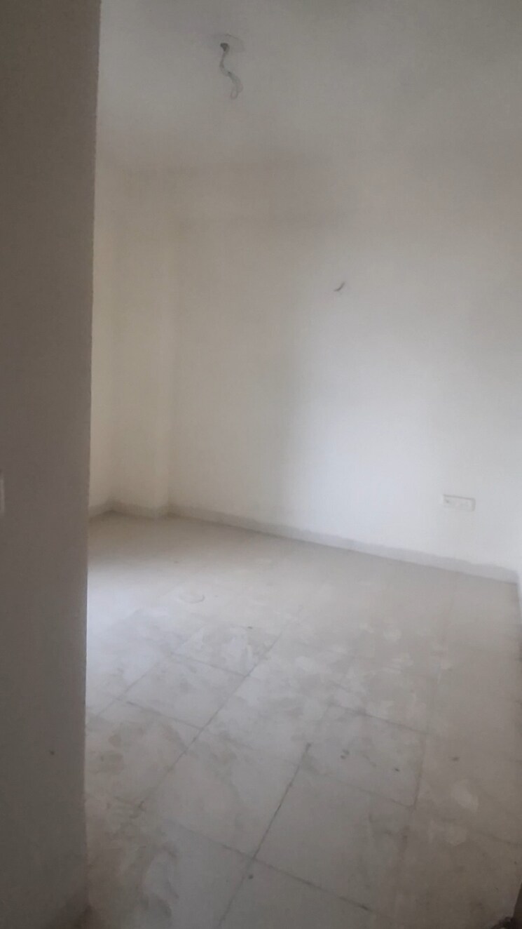 Room, amolik-heights 3 Bedroom 745 Sq.Ft. Apartment In Sector 88 Faridabad 9705340