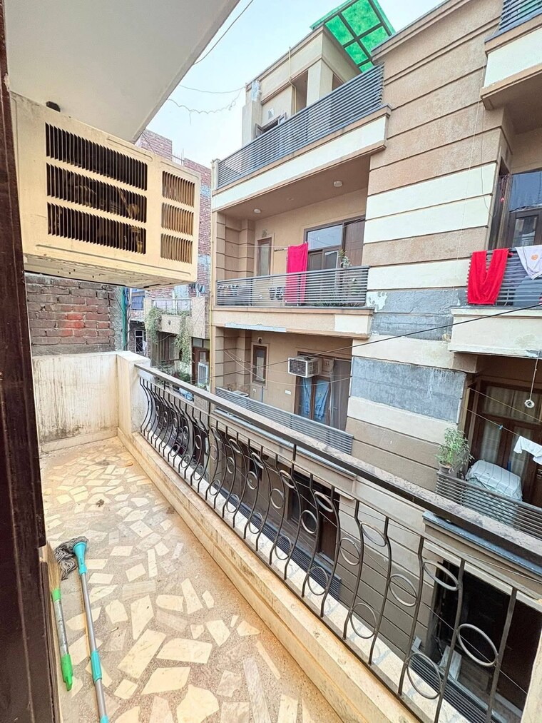 Balcony, saket 2 Bedroom 1000 Sq.Ft. Builder Floor In Saket Delhi 9705292