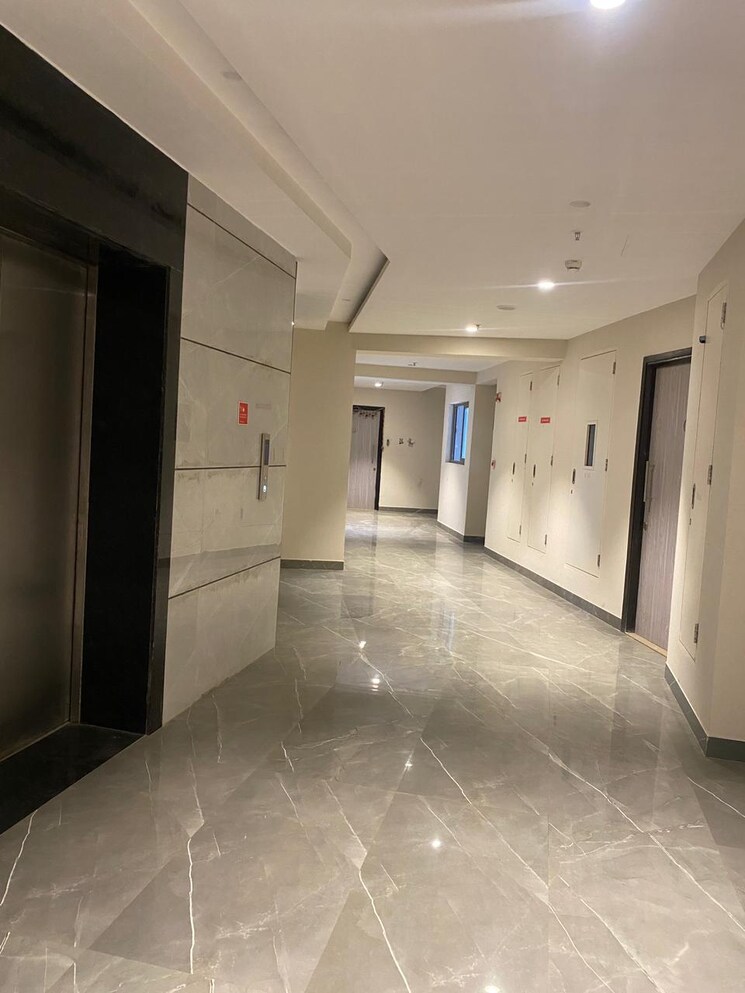 undefined, raj-infinia 2 Bedroom 750 Sq.Ft. Apartment In Malad West Mumbai 9705289