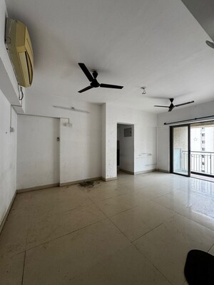 3 BHK Apartment For Rent in Lodha Splendora, Ghodbunder Road