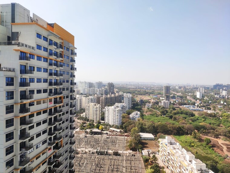 Exterior View, amanora-gold-towers 2 Bedroom 614 Sq.Ft. Apartment In Hadapsar Pune 9705336