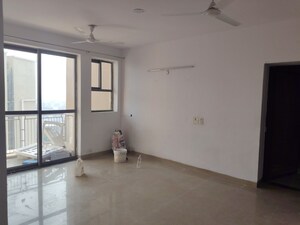 Room in 3 BHK Apartment at Unitech Uniworld Gardens 2, Sector 47 – for Sale