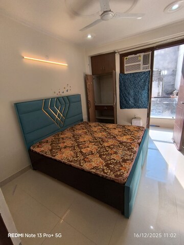 Bedroom in 2 BHK Builder Floor at Saket – for Rent