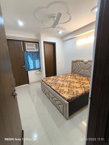 Bedroom in 2 BHK Builder Floor at Saket – for Rent