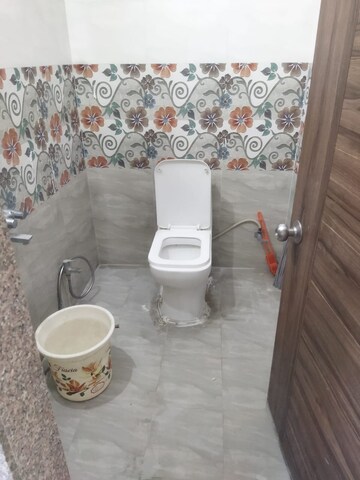 Bathroom in 3 BHK Apartment at Rajapushpa Provincia, Narsingi – for Sale
