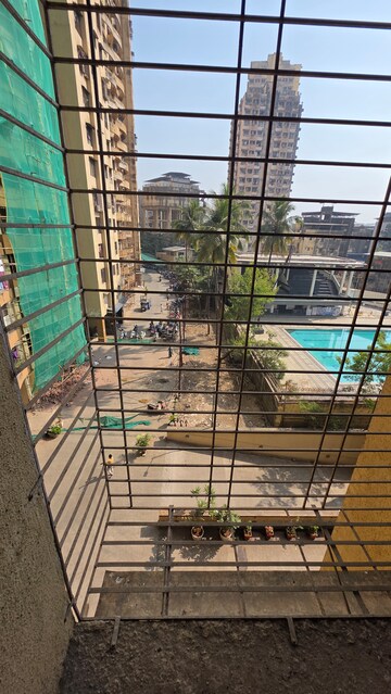 2 BHK Apartment For Sale in Hubtown Greenwoods, Vartak Nagar