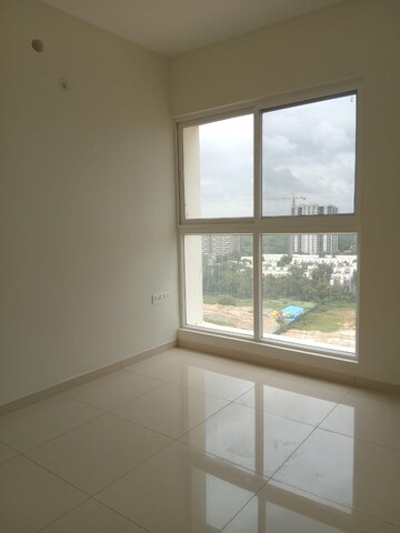 Room in 2 BHK Apartment at Godrej Park Retreat, Sarjapur Road – for Sale