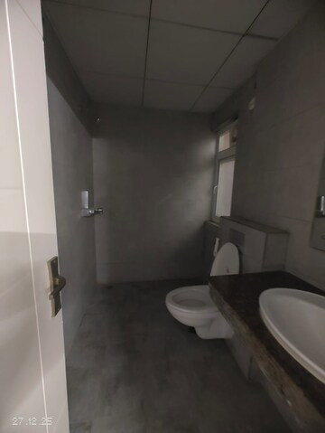 Bathroom in 3 BHK Apartment at Mapsko Mount Ville, Sector 79 – for Rent