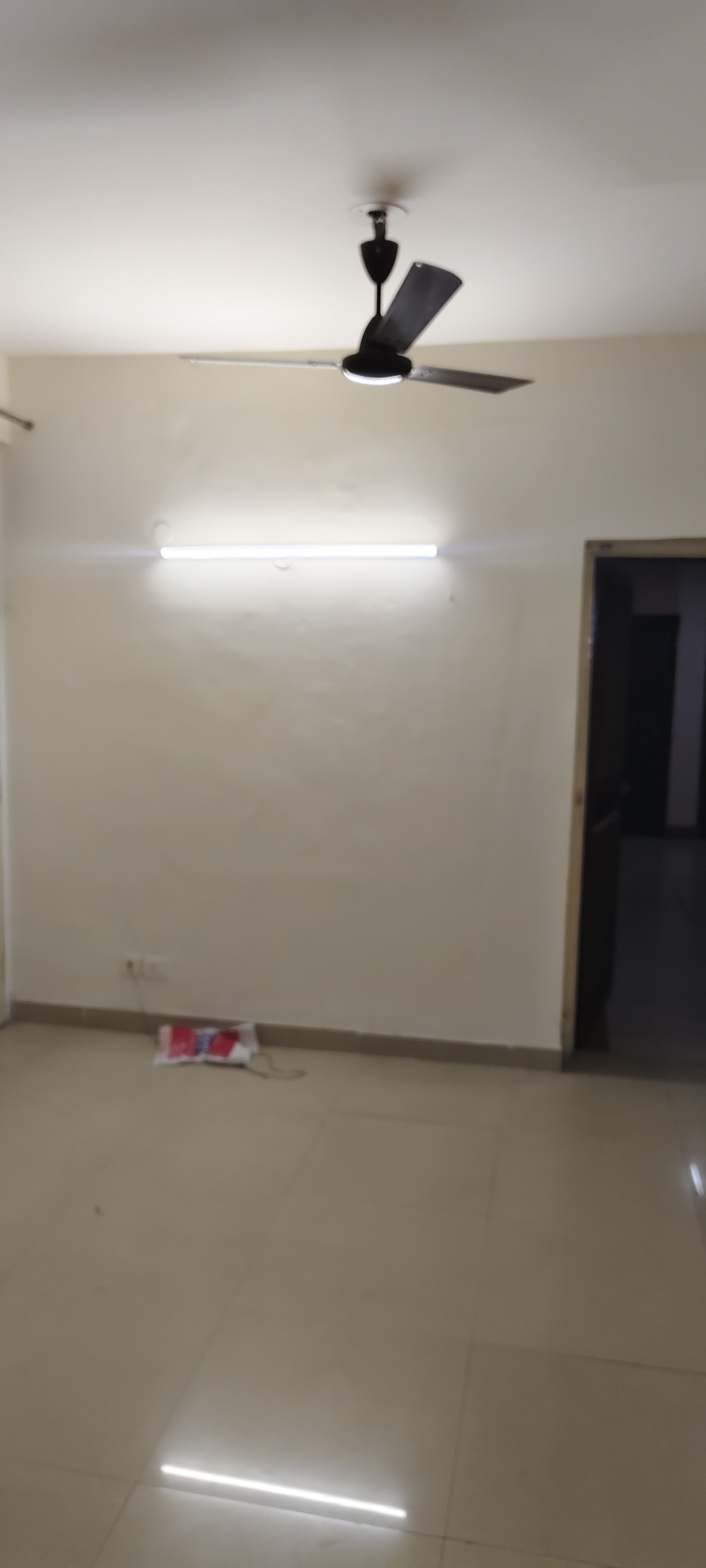 2 BHK + Study Room Apartment For Rent in Supertech Cape Town