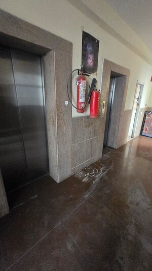 Furnished Amenities in 3 BHK Apartment at Unitech Horizon, Pi Greater Noida – for Rent