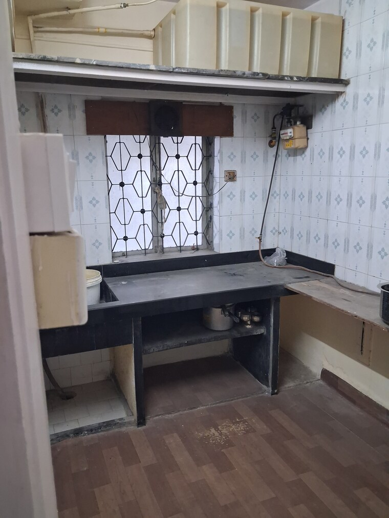 undefined, andheri-chs 2 Bedroom 600 Sq.Ft. Apartment In Andheri West Mumbai 9705432