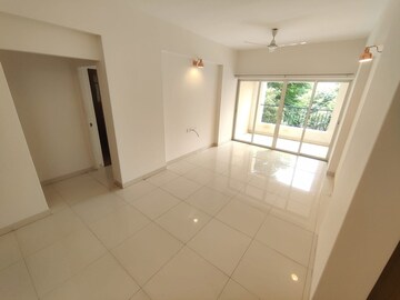 Room in 3 BHK Apartment at Kumar Primrose, Kharadi – for Rent