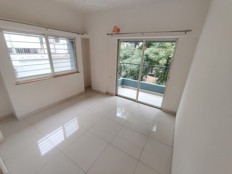 Room, kumar-primrose 3 Bedroom 1120 Sq.Ft. Apartment In Kharadi Pune 9705436