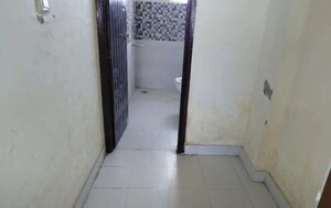  Shop For Sale in Aminabad