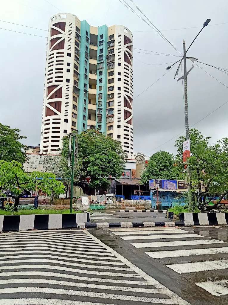 2 BHK + Extra Room Apartment For Rent in Sai Chaturbhuj Apartment