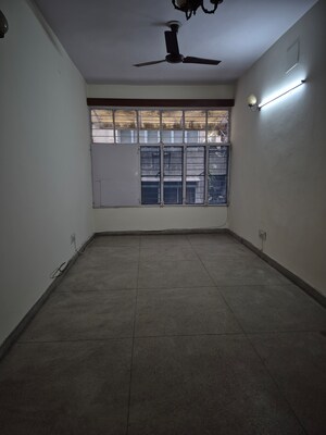 1.5 BHK Apartment For Rent in Mayur Vihar