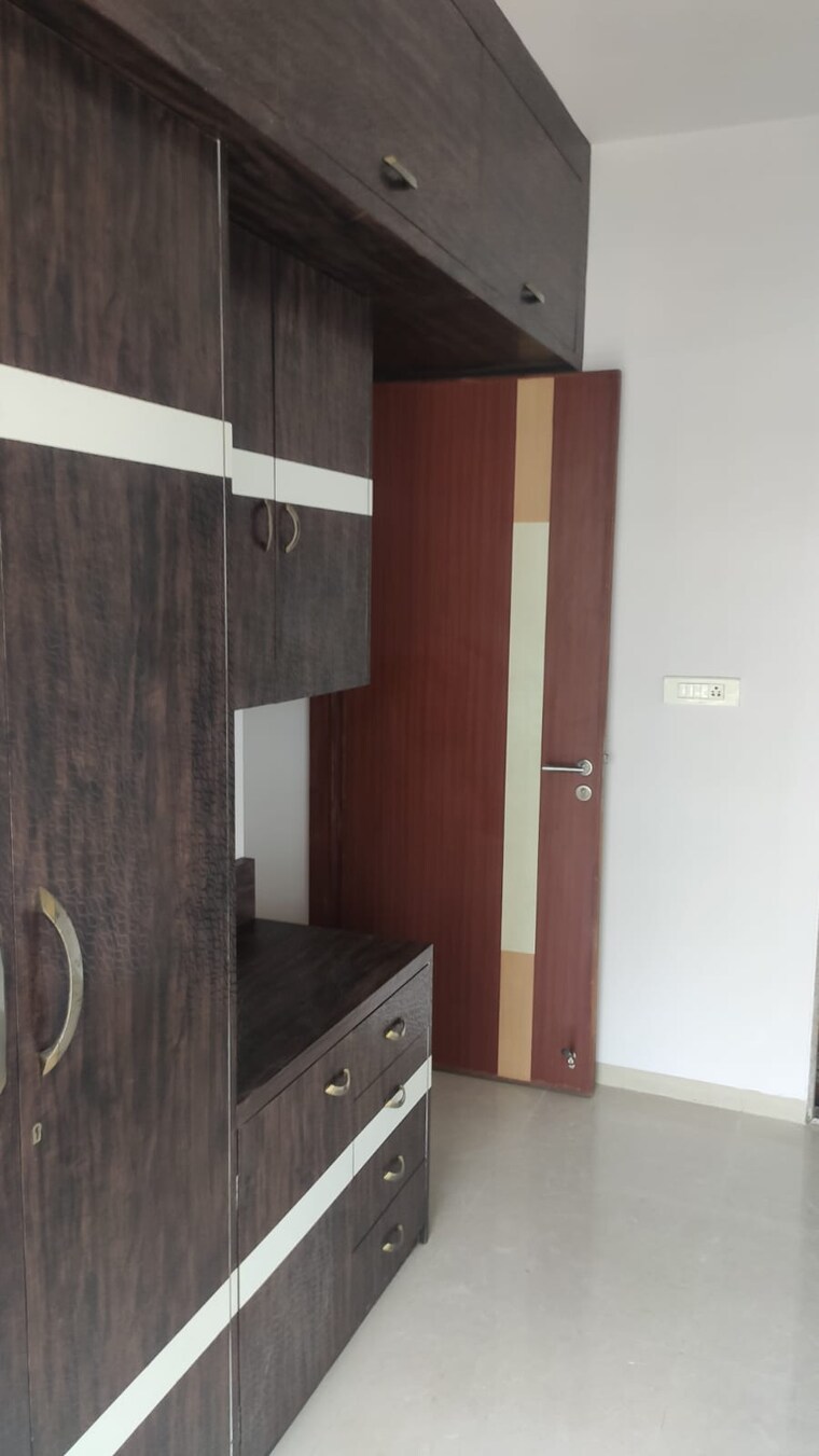 Master Bedroom, concret-sai-saakshaat 3 Bedroom 1500 Sq.Ft. Apartment In Kharghar Navi Mumbai 9705462