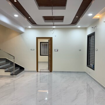 Room in 4 BHK Villa at Ambience Towers, Shaili Gardens – for Sale