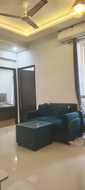 1.5 BHK Apartment For Rent in Prateek Grand City, Siddharth Vihar