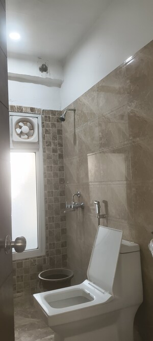 Bathroom in 1.5 BHK Apartment at Prateek Grand City, Siddharth Vihar – for Rent