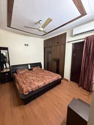 Bedroom in 3 BHK Apartment at Paschim Vihar – for Rent