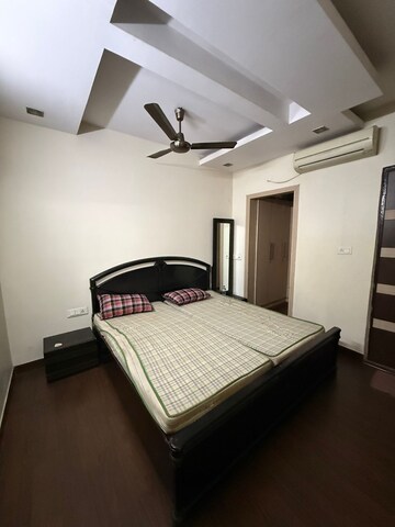 Bedroom in 3 BHK Apartment at Paschim Vihar – for Rent