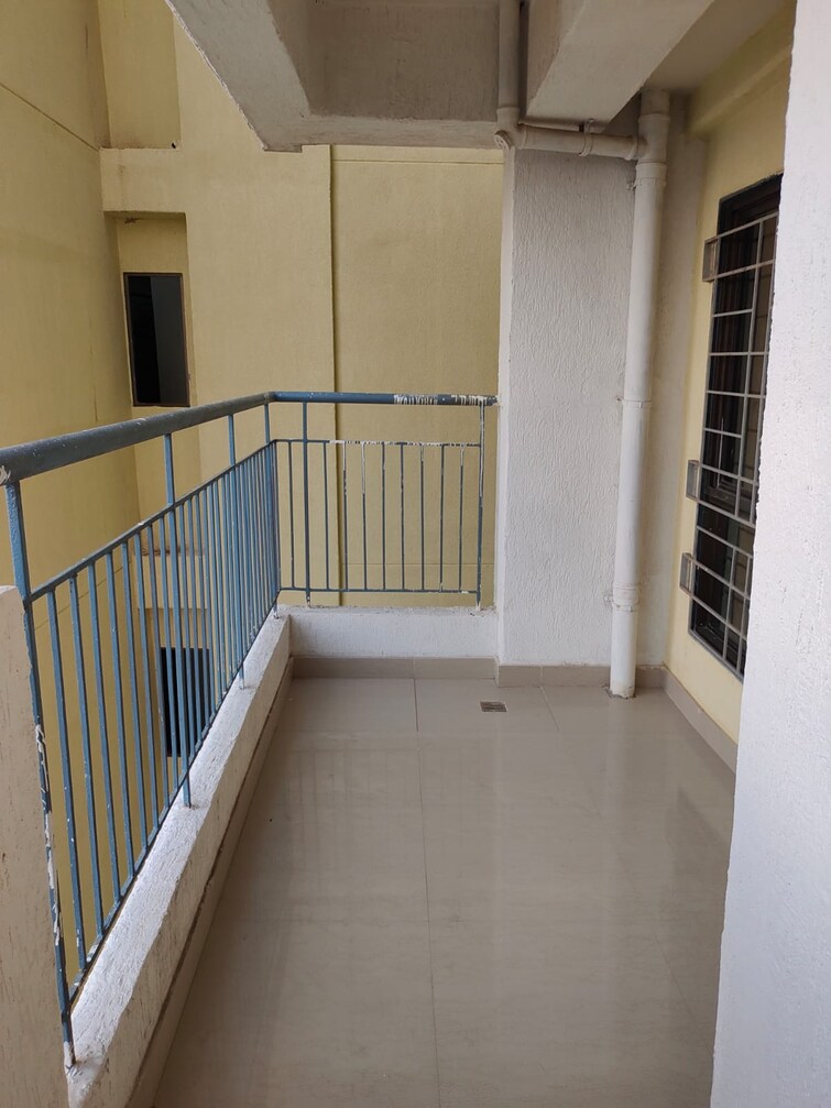 Balcony, sector 14 dwarka 1 Bedroom 580 Sq.Ft. Apartment In Sector 14 Dwarka Delhi 9705506