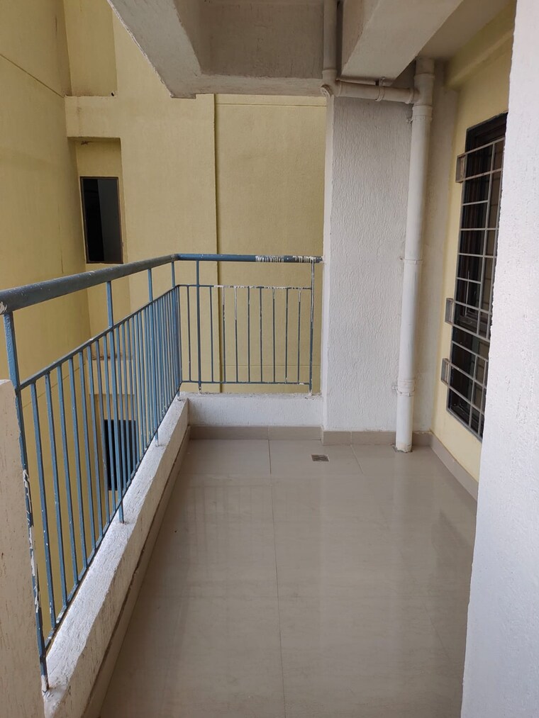 Balcony, sector 14 dwarka 1 Bedroom 580 Sq.Ft. Apartment In Sector 14 Dwarka Delhi 9705506