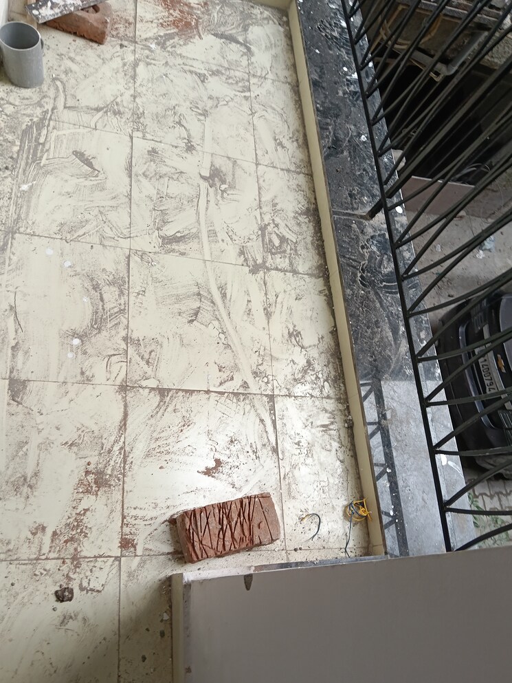 Balcony, ignou road 1 Bedroom 850 Sq.Ft. Builder Floor In Ignou Road Delhi 9705524