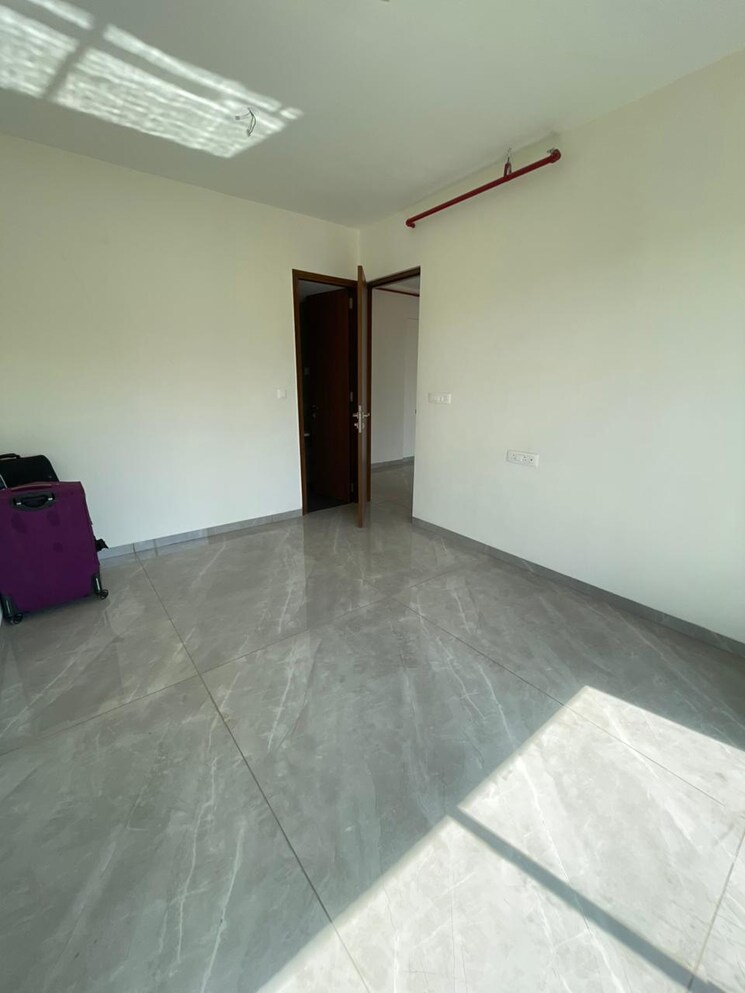 Room, shapoorji-pallonji-bkc-28 2 Bedroom 712 Sq.Ft. Apartment In Bandra East Mumbai 9705515