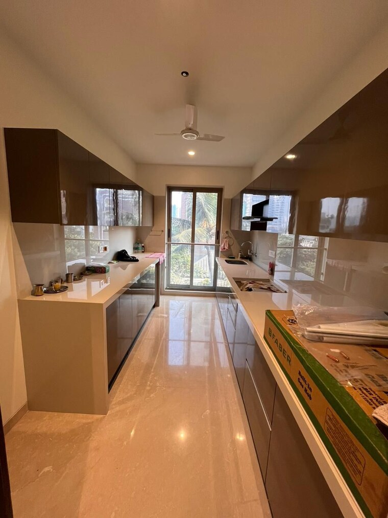 Kitchen, shapoorji-pallonji-bkc-28 2 Bedroom 639 Sq.Ft. Apartment In Bandra East Mumbai 9705517