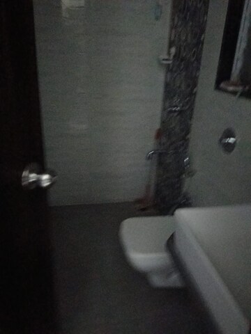 Bathroom in 1.5 BHK Apartment at Thakur Complex, Kandivali East – for Rent