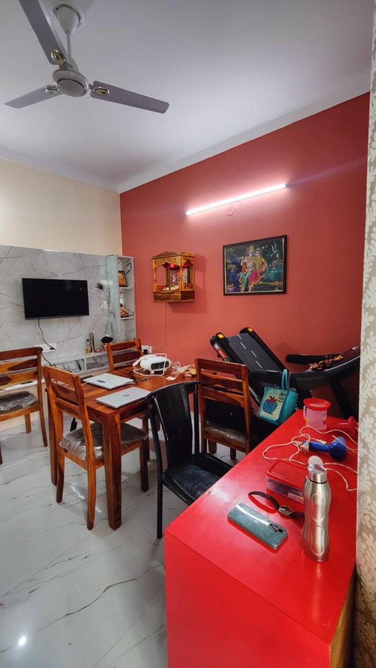 Gym, palam vihar 1 Bedroom 440 Sq.Ft. Builder Floor In Palam Vihar Gurgaon 9705535