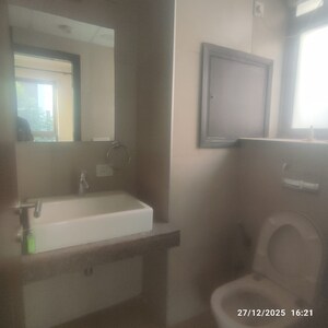 Bathroom in 4 BHK Villa at Tata Primanti Villas, Sector 72 – for Rent