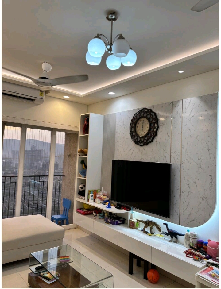 2 BHK + Pooja Room 713 Sq.Ft. Apartment in Rustomjee Urbania Azziano